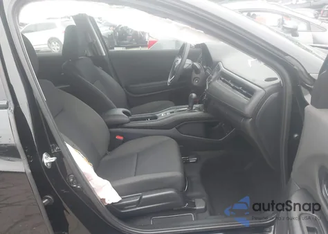 2022 Honda Hr-V Awd Lx z USA, uszkodzony, nr VIN 3CZRU6H33NM717813